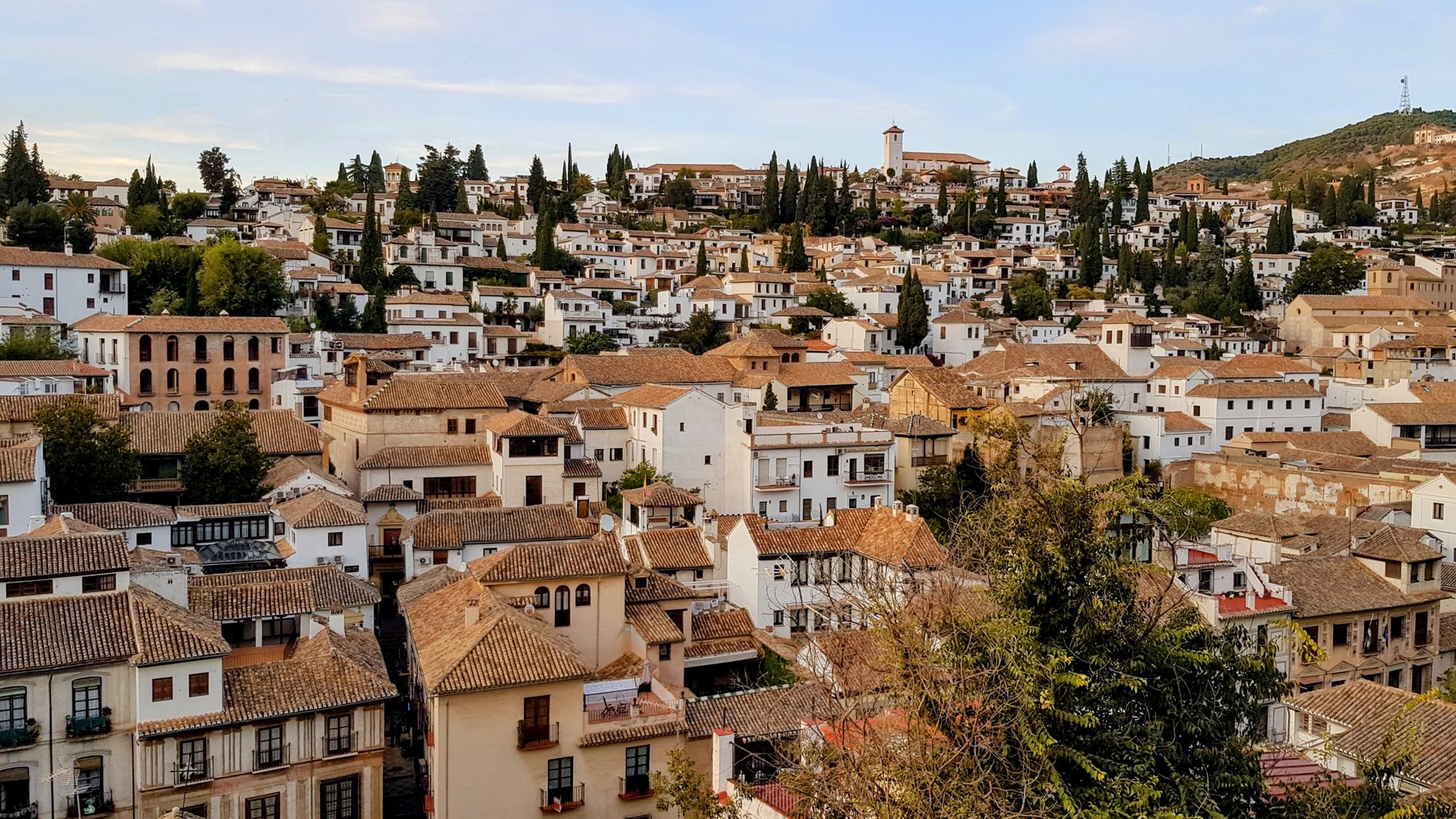 アルバイシン地区 - AlhambraDeGranada.org