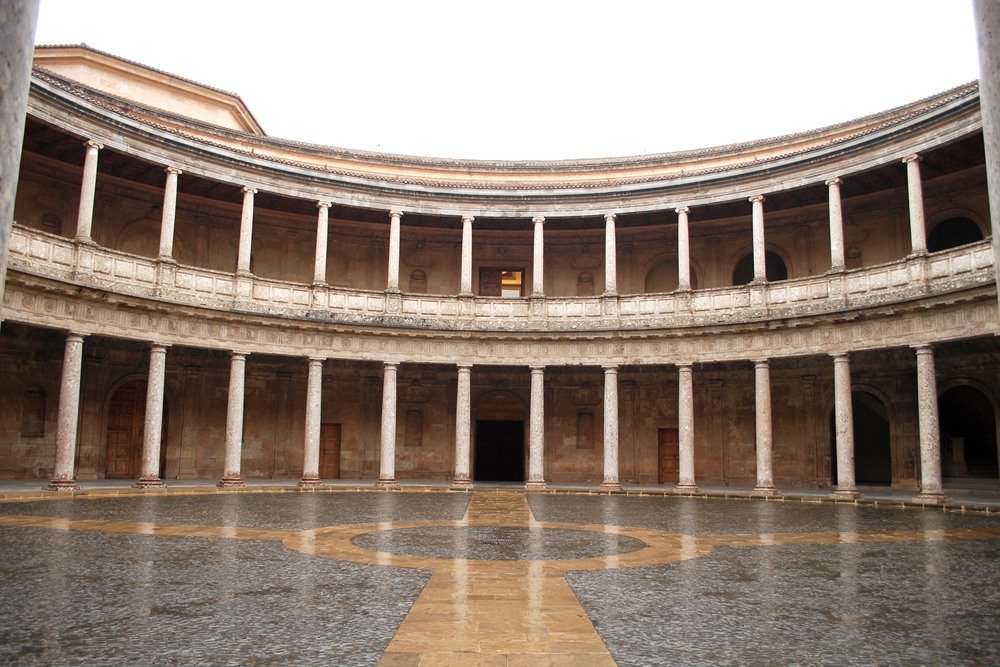 カルロス5世宮殿 カルロス5世宮殿とその周辺 Alhambradegranada Org