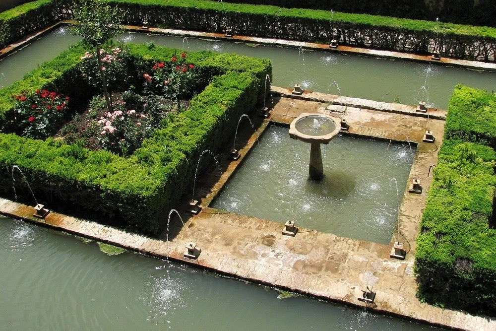 Patio del Ciprés de la Sultana - AlhambrdeGranada.org Patio del Ciprés de la Sultana - AlhambrdeGranada.org