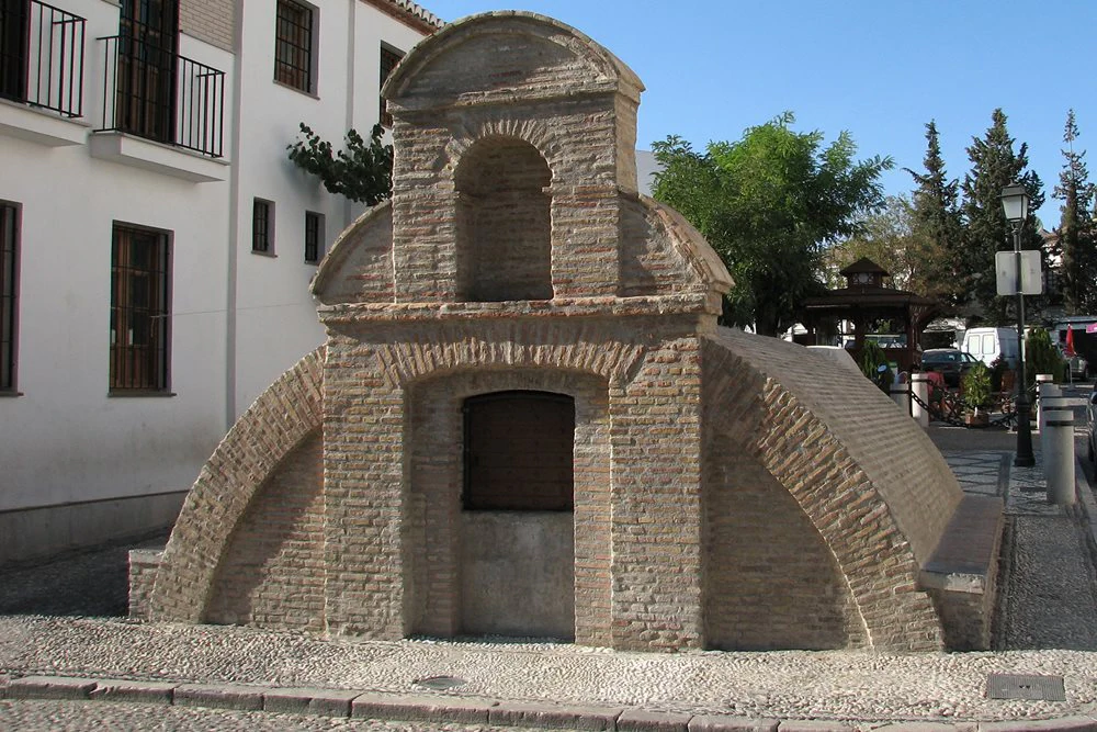 Aljibe de San Nicolás (Cisterna di San Nicolás)