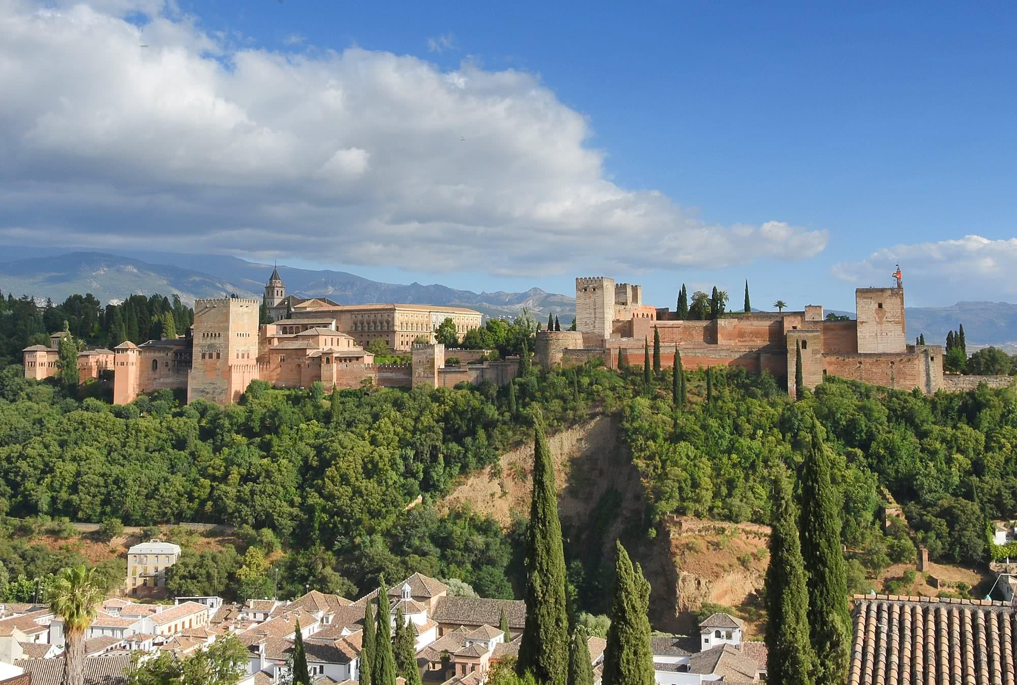 color Perjudicial explorar Alhambra de Granada. Información sobre el monumento, entradas, visitas  guiadas, fotografías, guía de Granada - AlhambraDeGranada.org