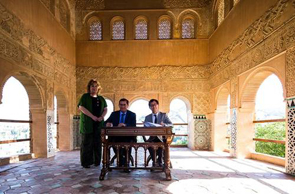 Firma del convenio (Patronato de la Alhambra y Generalife)